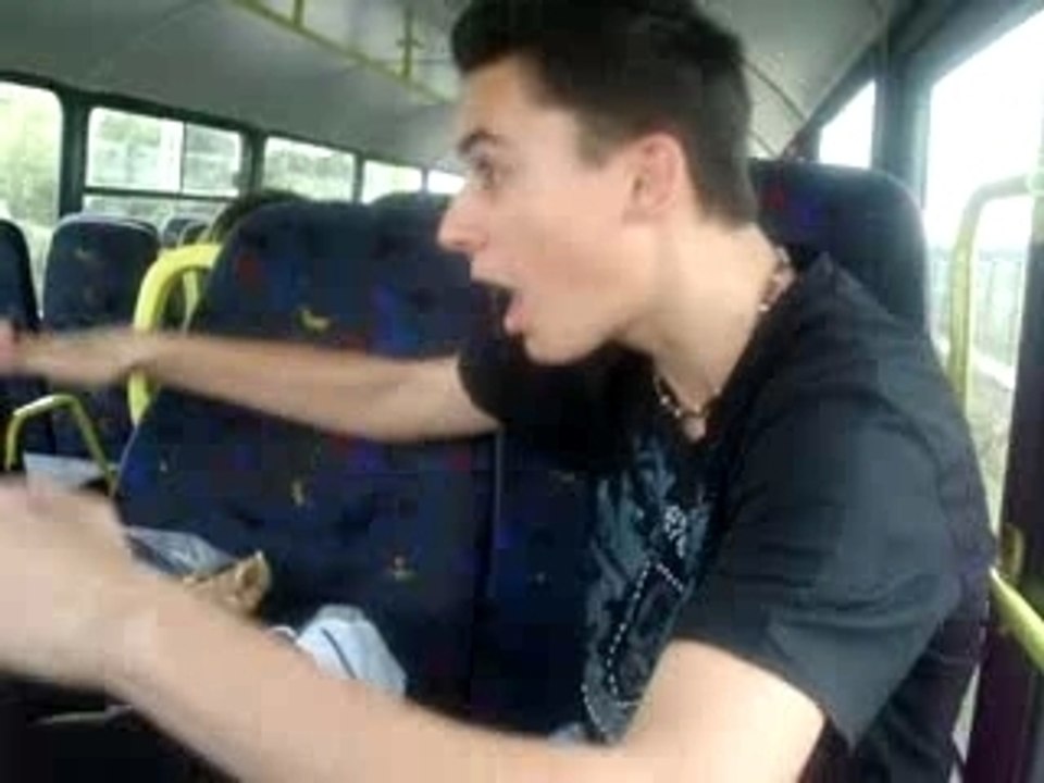 Lalala!toutoutou!yeahyeah