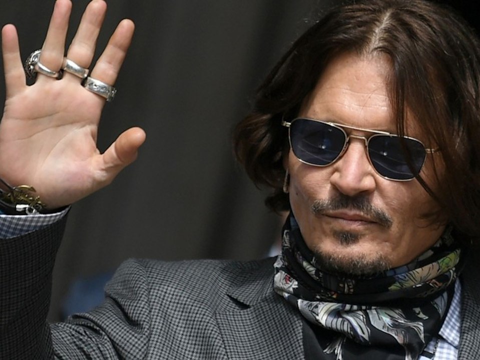 Johnny Depp sahnt volle Gage für 