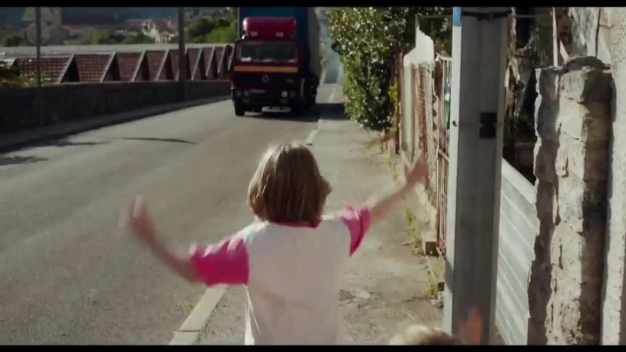 Die unerschÃ¼tterliche Liebe der Suzanne - Trailer (Deutsch) HD