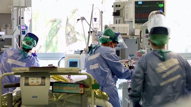 이탈리아, 코로나 급증으로 의료 붕괴 위기...전면 봉쇄 필요 / YTN