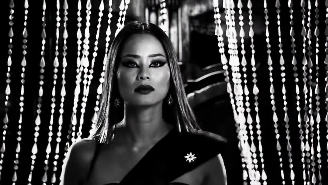 Sin City 2 - Clip Deadly Little Miho (English) HD