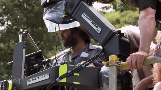 The Hobbit The Desolation of Smaug - Featurette Down The Swift Dark Stream (English) HD