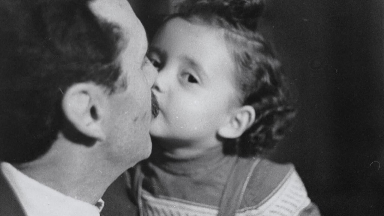 Titos Brille - Clip Adriana besucht ihre Tante (Deutsch) HD