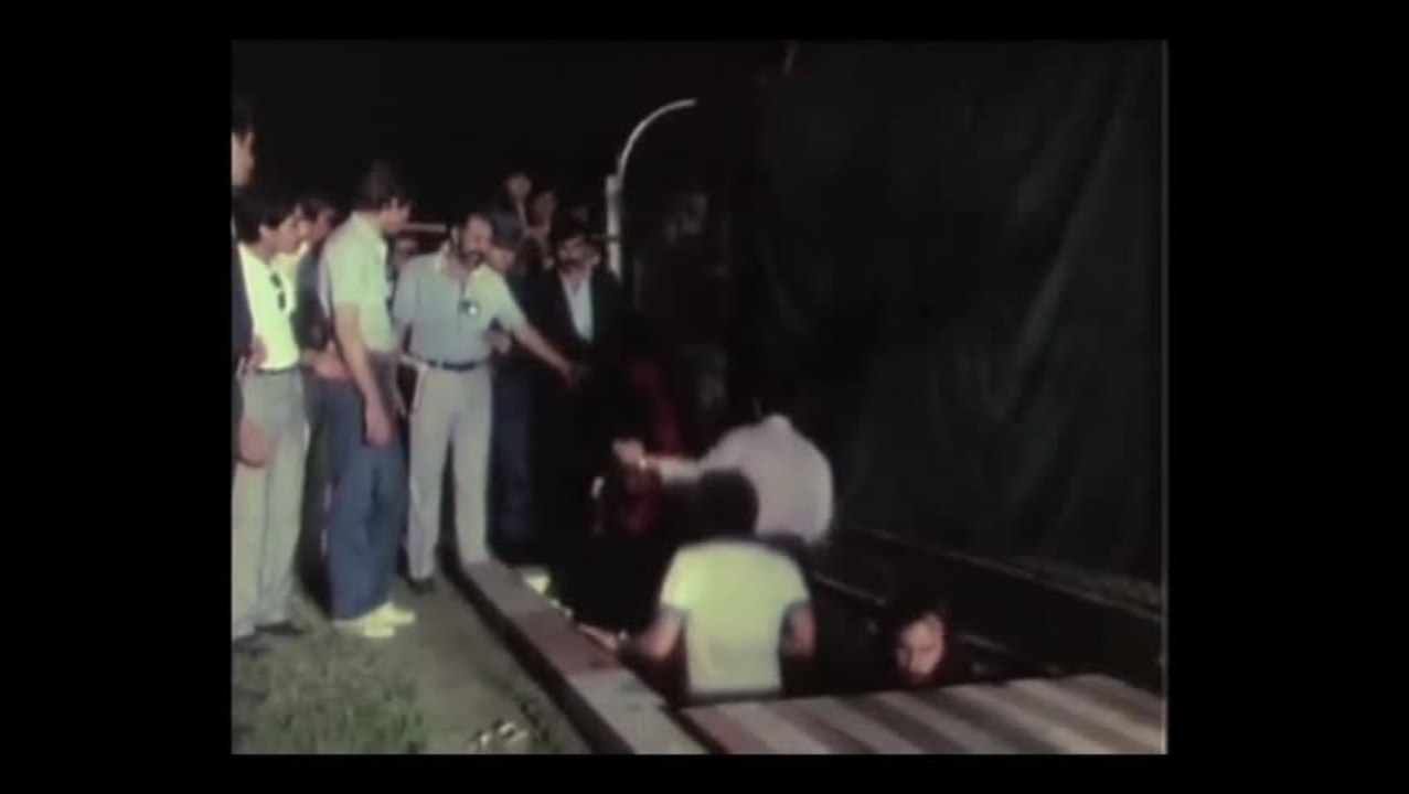 Mercedes Sosa La Voz de Latinoamerica - Trailer (Spanish) HD