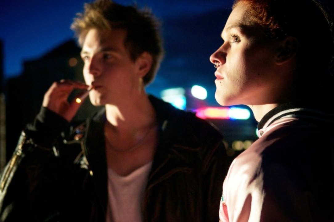 Something must break - Trailer (Deutsche UT) HD