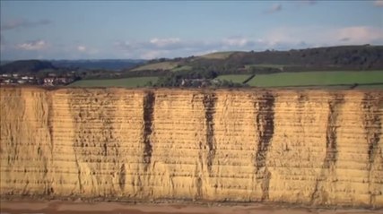 Broadchurch - S02 Teaser Part 3 Alec Hardy (English)