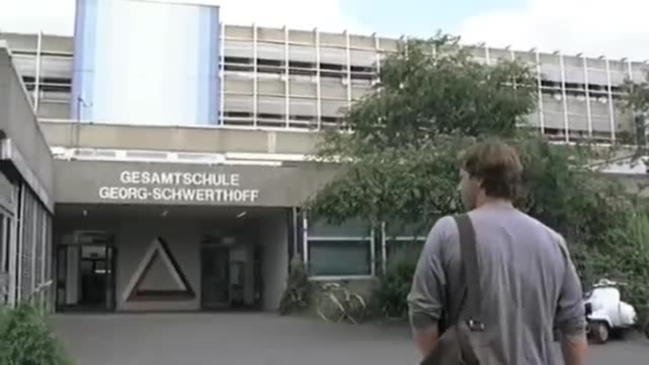 Der Lehrer - S01 Clip (Deutsch)