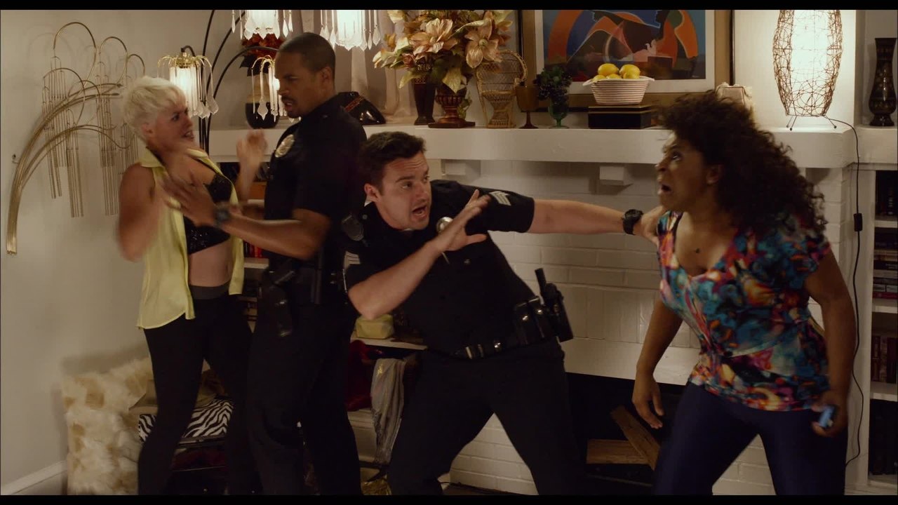 Lets be Cops - Clip Bring die Situation unter Kontrolle (Deutsch) HD