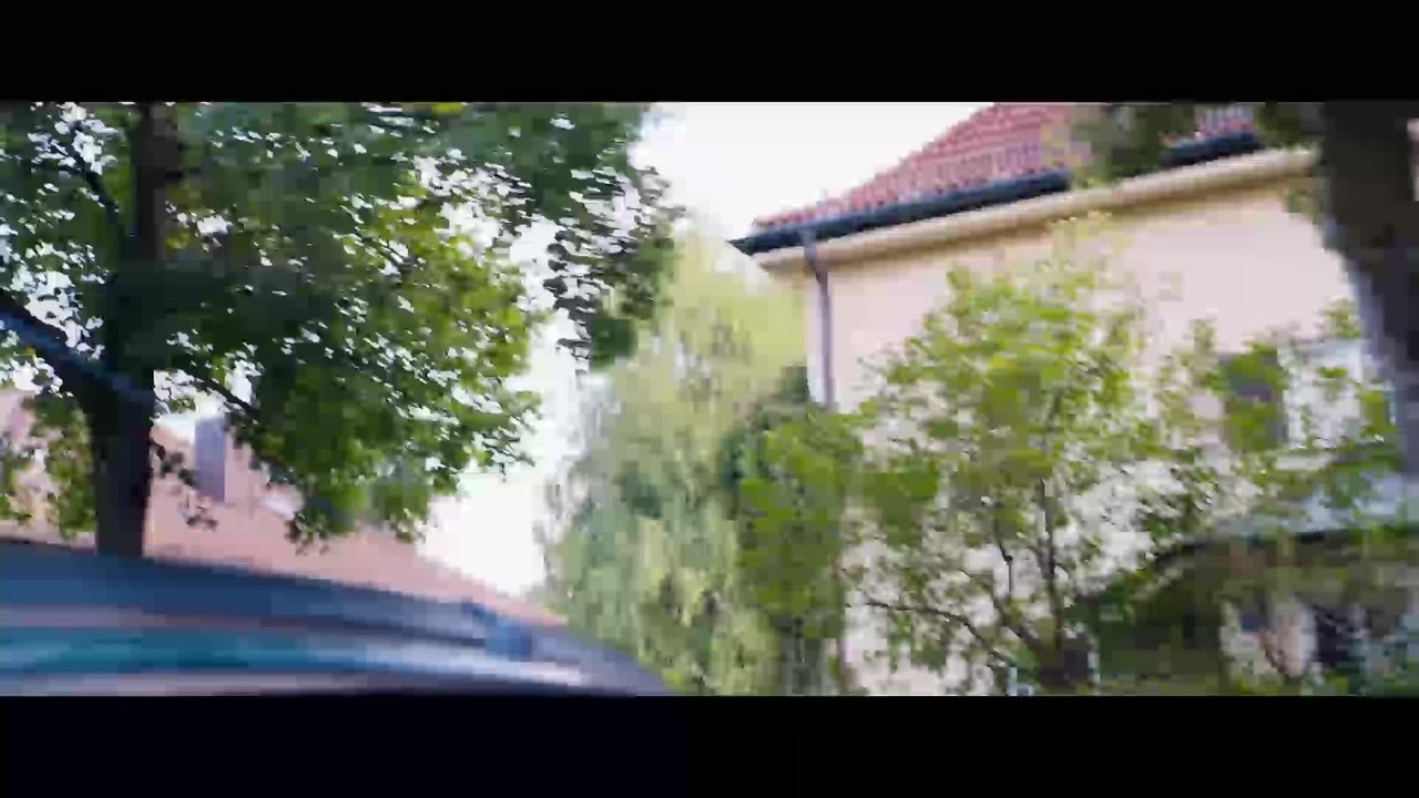 About a Girl - Clip Autofahrt (Deutsch) HD