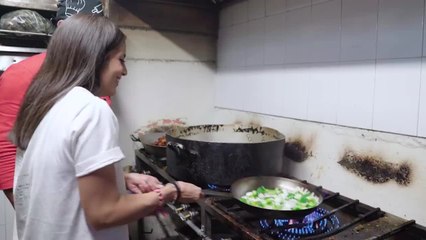 El mejor BUFFET de MARISCOS para CURAR la CRUDA | MAL DEL PUERCO