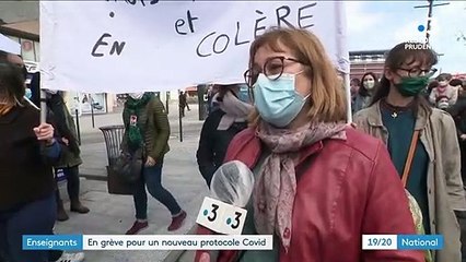 Coronavirus : en grève, les enseignants expriment leur colère