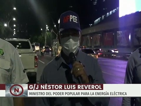 Instalan luminarias tipo LED en la autopista Gran Cacique Guaicaipuro