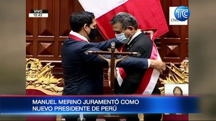 Manuel Merino juramentó como nuevo presidente de Perú