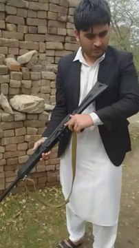 Mustafa kamal afrdi checking gun | gun checking video | new advance gun checking