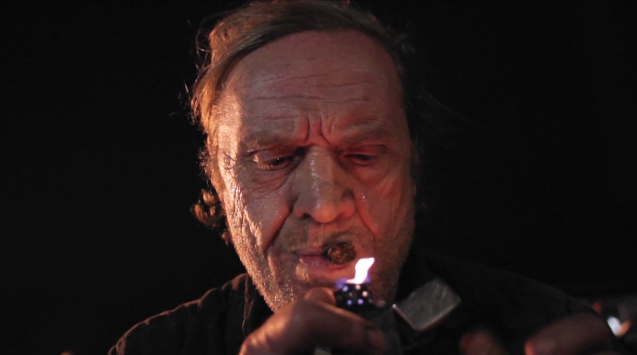 Trash Detective - Trailer (Deutsch) HD