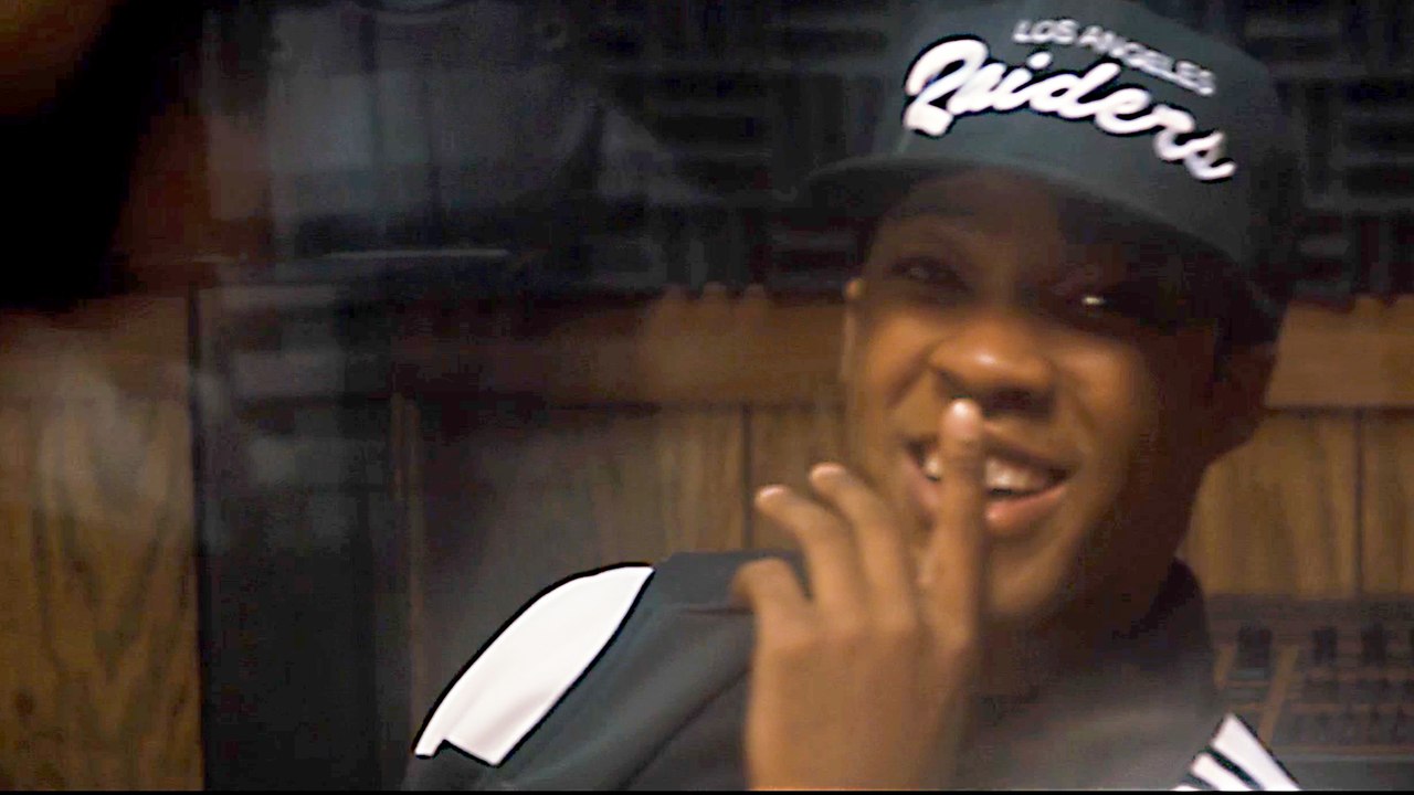 Straight Outta Compton - Clip Dr Dre hilft Eazy E bei Aufnahmen (Deutsch) HD