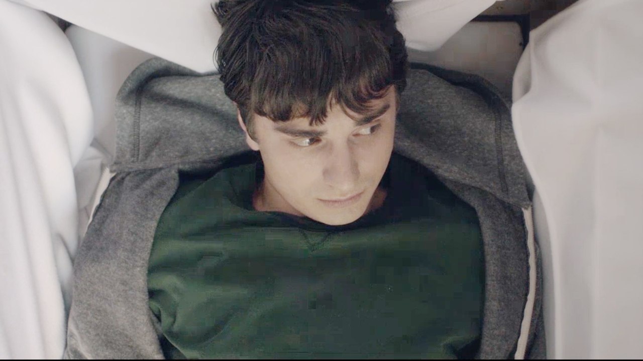 French Women - Clip 5 Mike im Bestattungsinstitut (Deutsch) HD