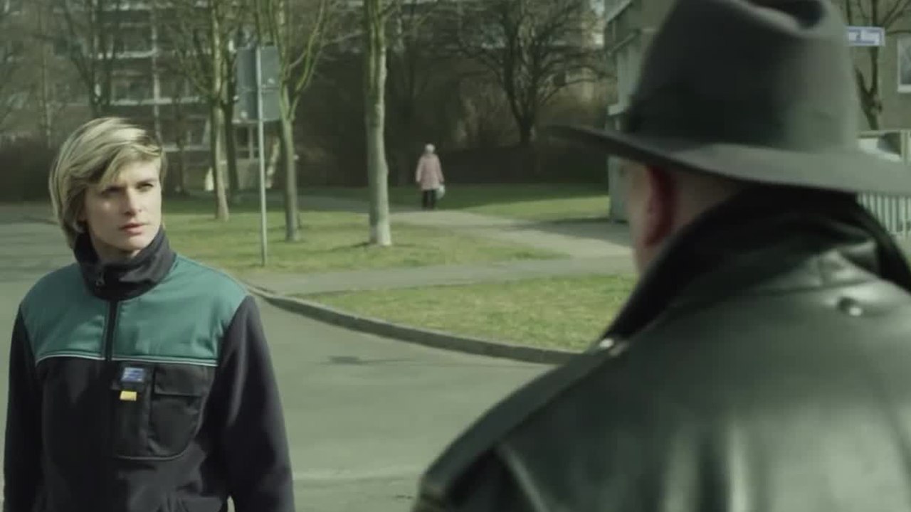 A Heavy Heart - Festival Trailer (OmeU) HD