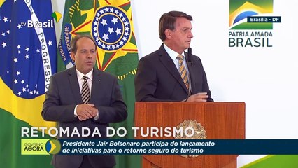 Bolsonaro pide en Brasil "dejar de ser un país de maricas" frente a covid-19