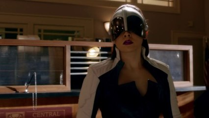 The Flash - S02 NYCC Trailer (English) HD