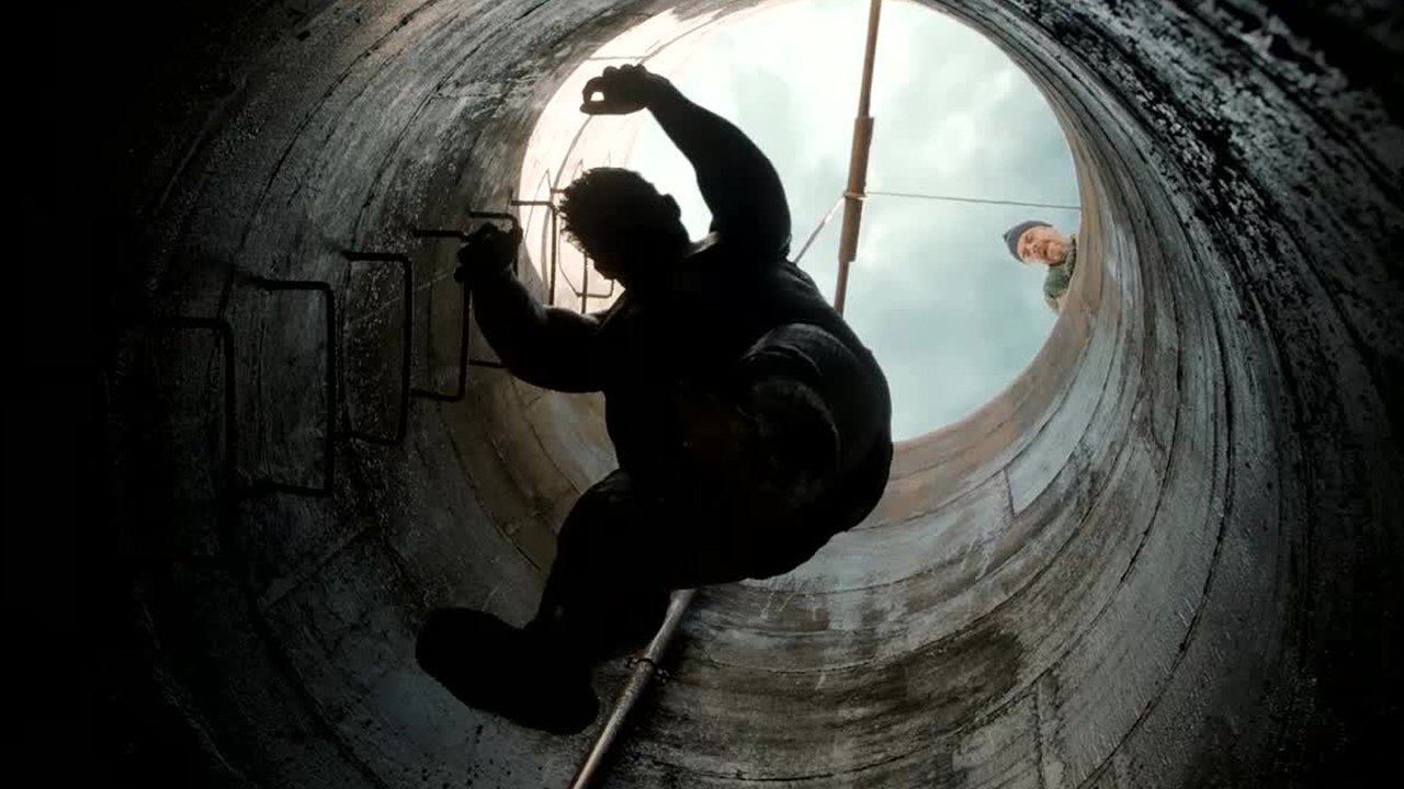 A Perfect Day - Clip Im Brunnen liegt eine Leiche (Deutsch) HD