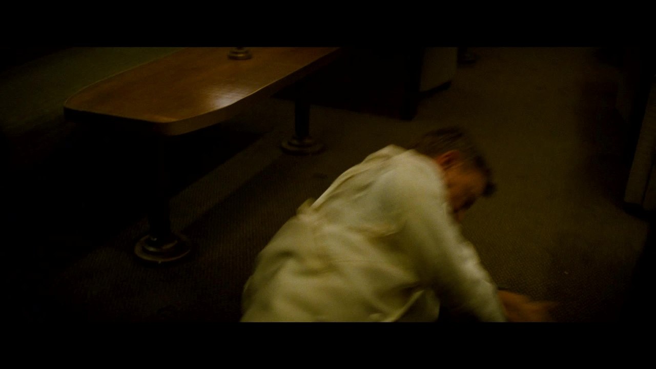 Spectre - Clip Kampf im Zug (Deutsch) HD