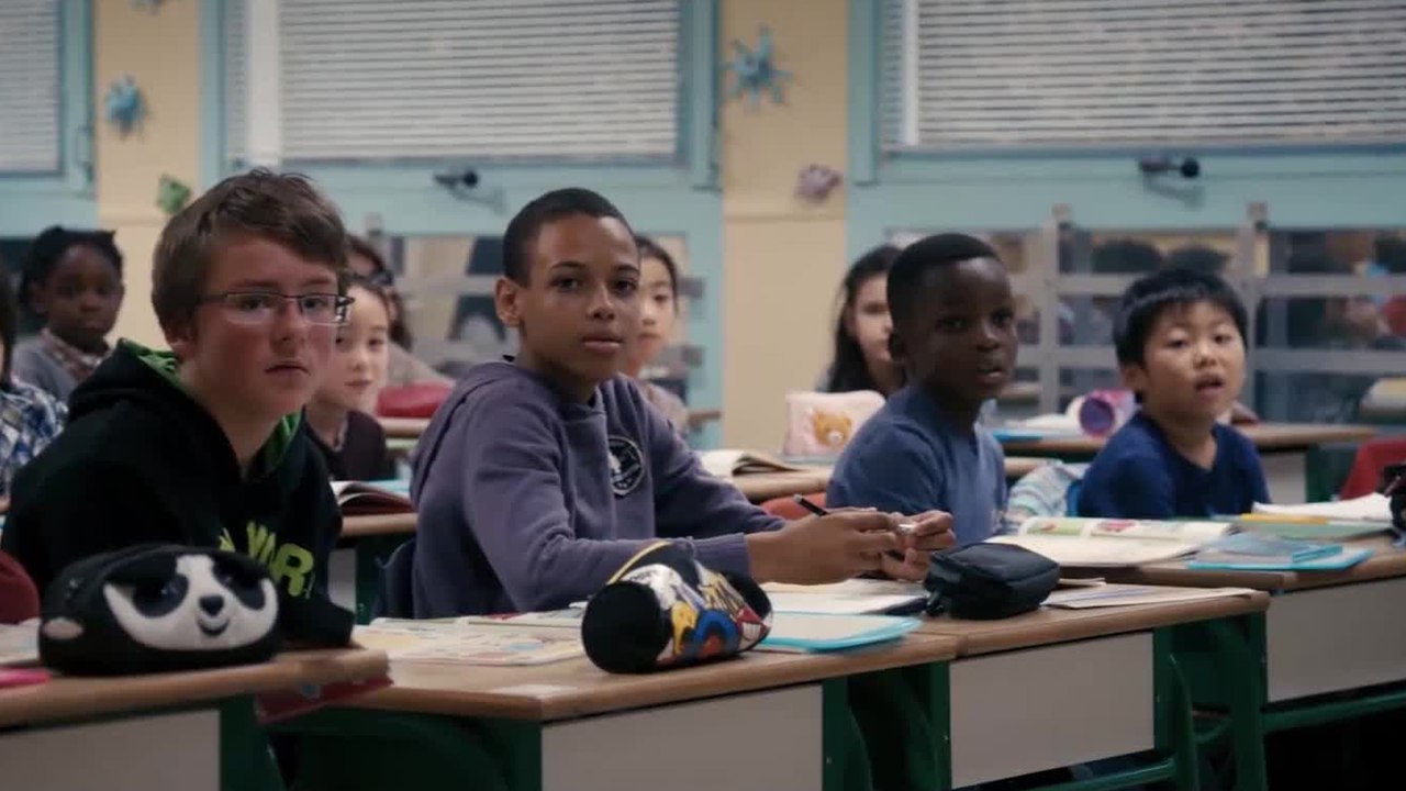 DÃ¤monen und Wunder Dheepan - Clip Schule (Deutsche UT) HD