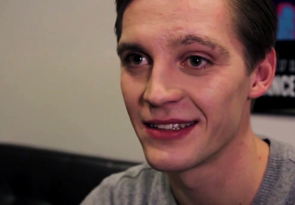 Deutschland 83 - Interview Jonas Nay (Deutsch) HD