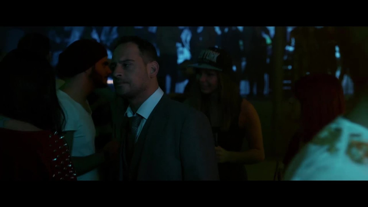 Die dunkle Seite des Mondes - Clip Wiedersehen mit Lucielle (Deutsch) HD