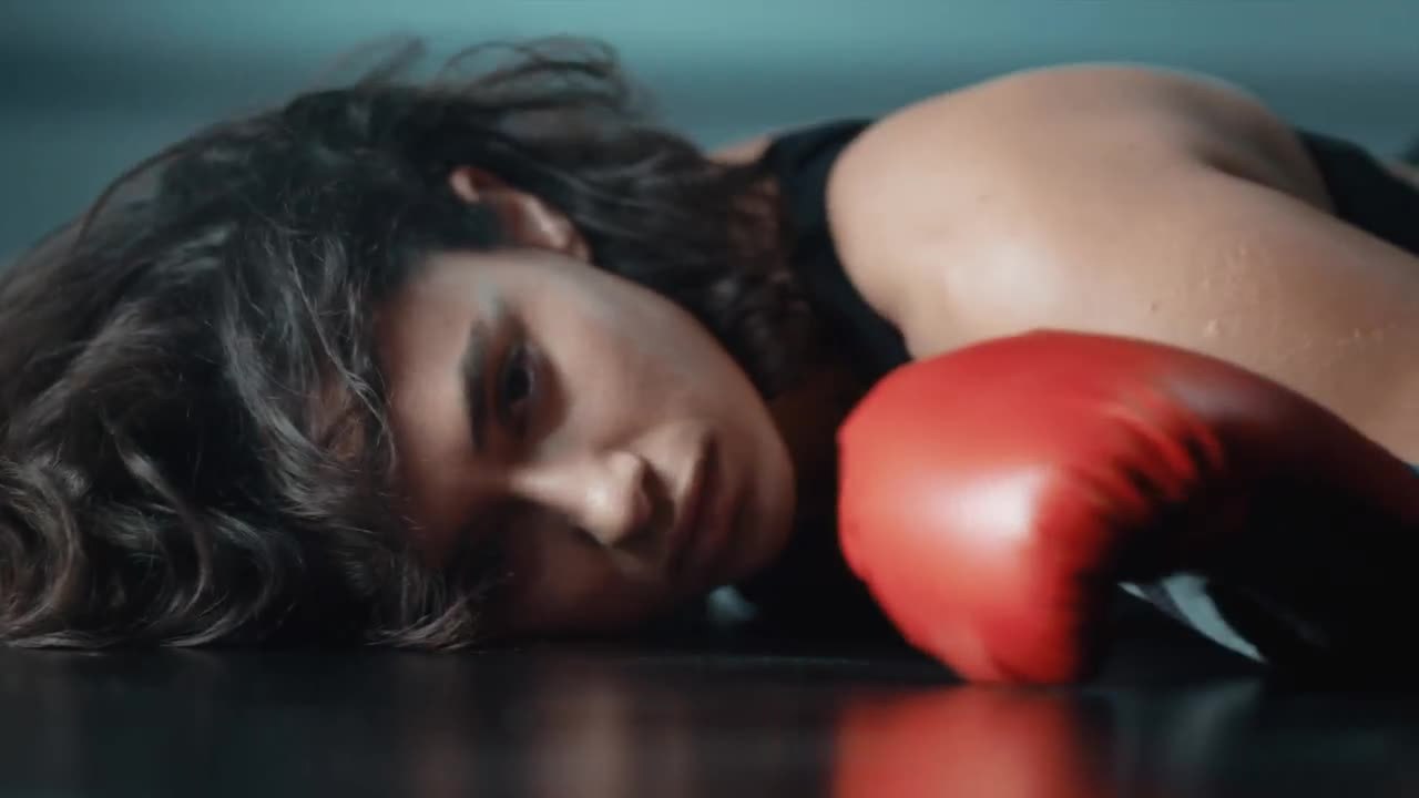 Hersey Asktan - Trailer (TÃ¼rkisch) HD