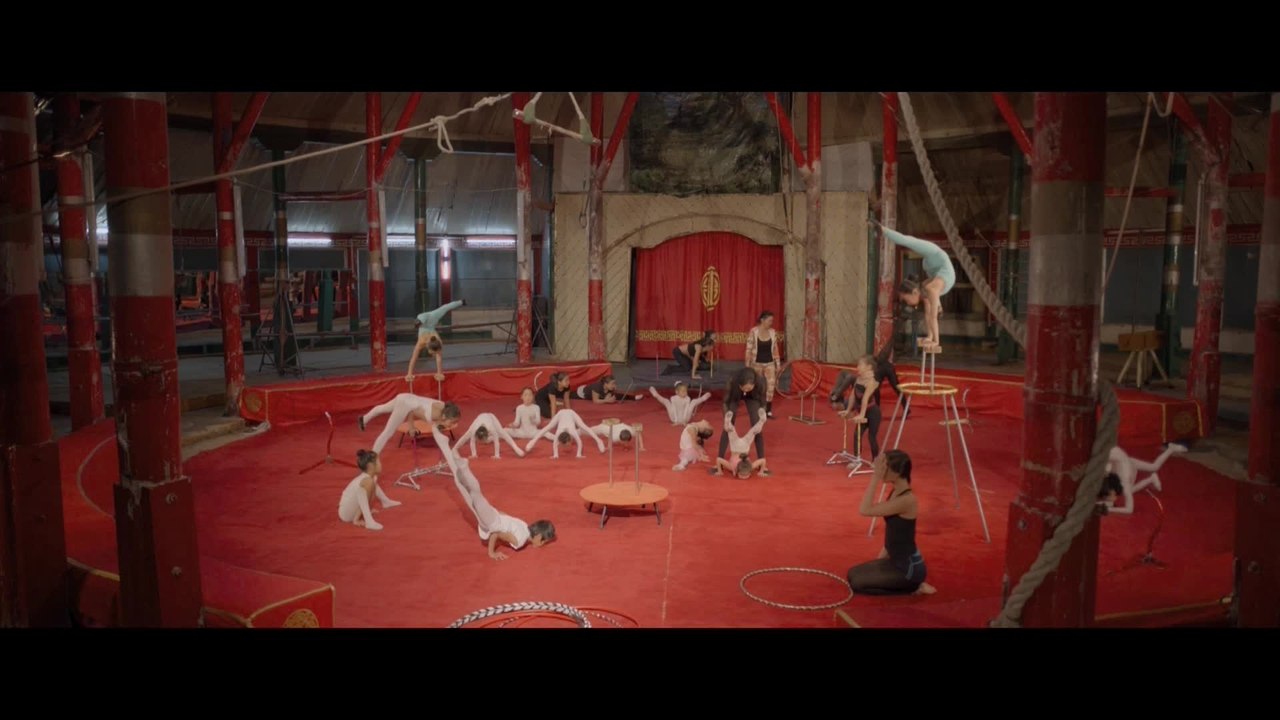 Der groÃŸe Tag - Clip Deegii trainiert hart fÃ¼r die Artistenschule (Deutsch) HD