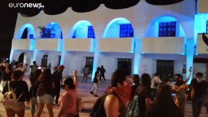 Condena en México por la represión a balazos de una protesta feminista