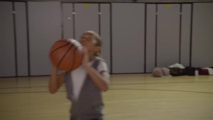 Just Add Magic - S01 Clip Basketball Practice (English) HD