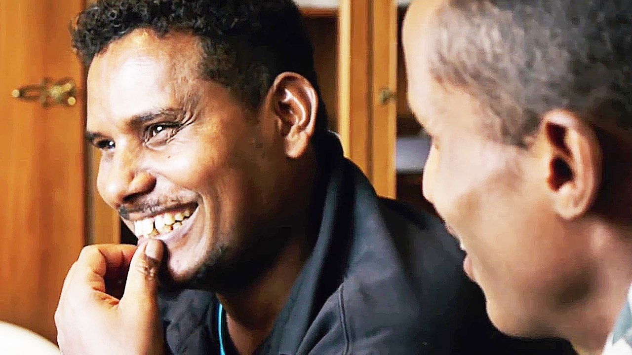 Gestrandet - Trailer (Deutsch) HD