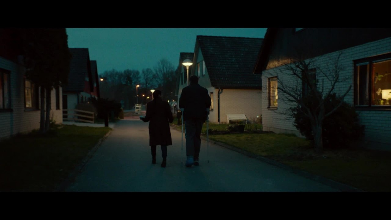 Ein Mann namens Ove - Clip 11 Ove als Babysitter (Deutsch) HD