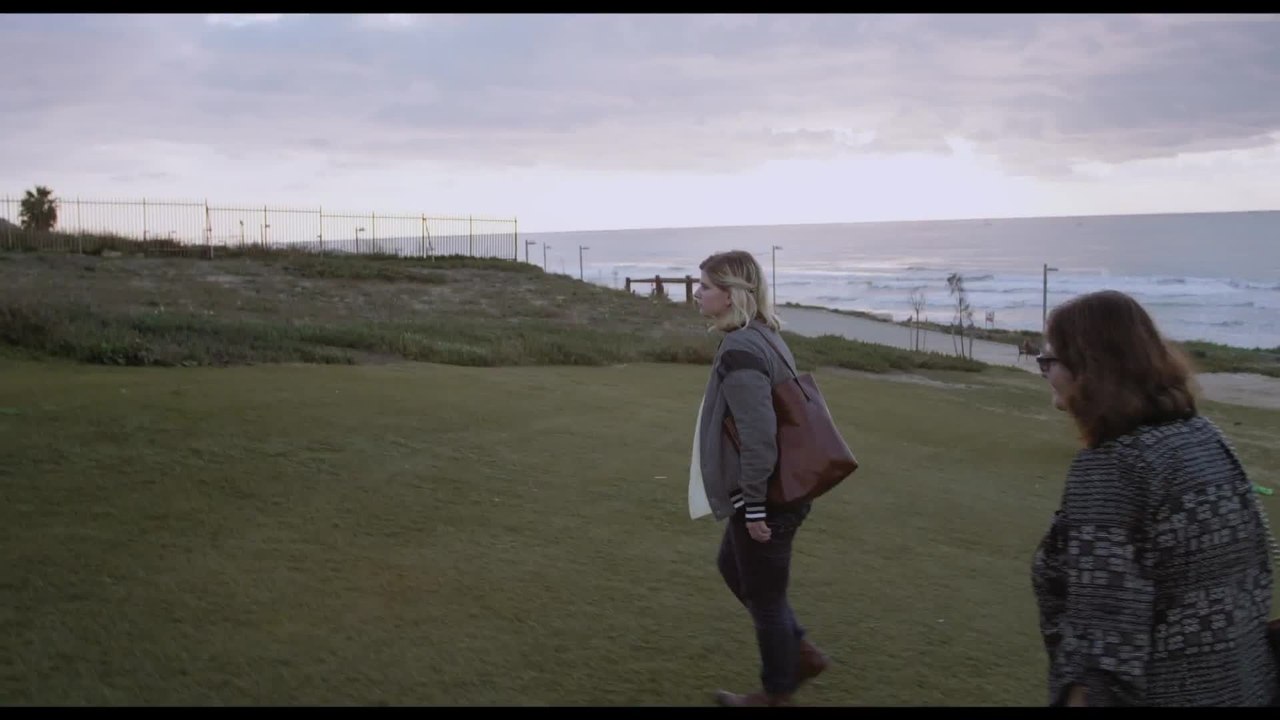 Future Baby - Clip 2 Noa (Deutsche UT) HD