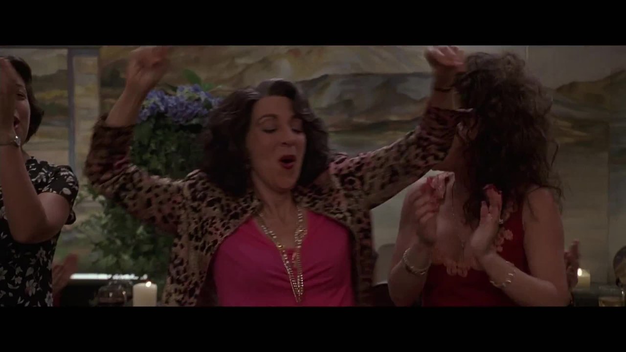 My Big Fat Greek Wedding 2 - Featurette The New...