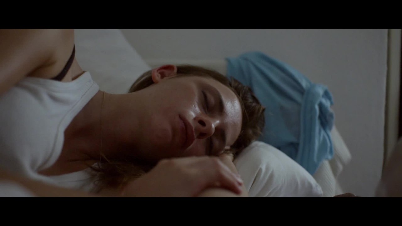 Der Nachtmahr - Clip 06 BerÃ¼hrung vom Nachtmahr (Deutsch) HD