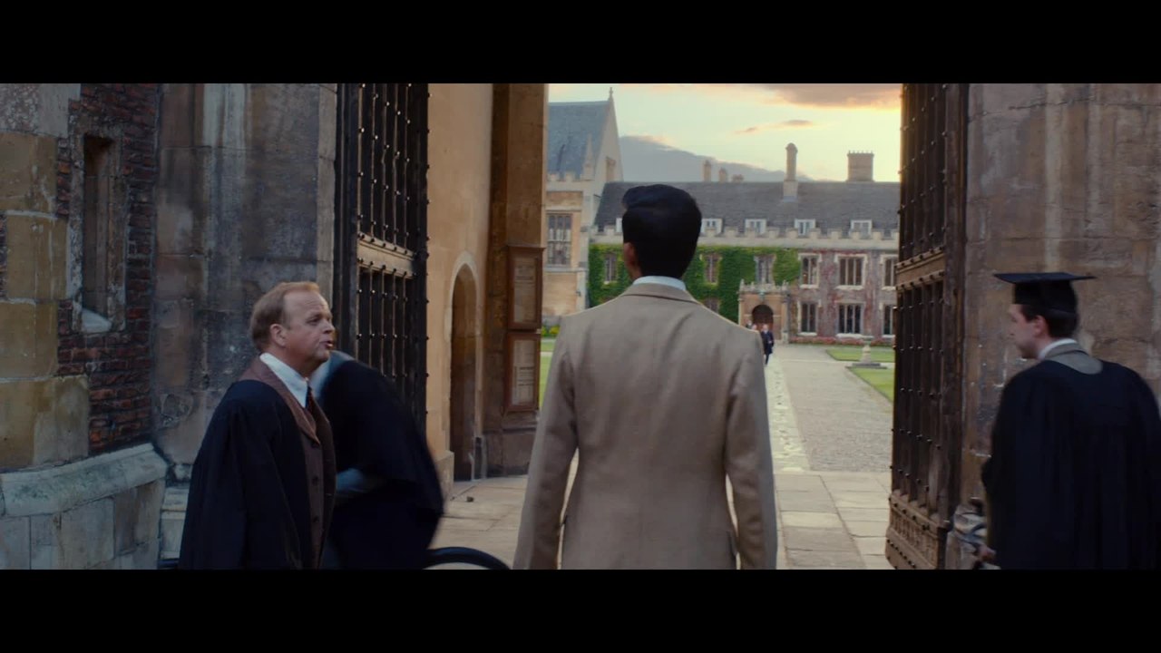 Die Poesie des Unendlichen - Clip 05 Srinivasa wird von John Littlewood in Cambridge am Trinity Colleague eingefÃ¼hrt (Deutsch) HD