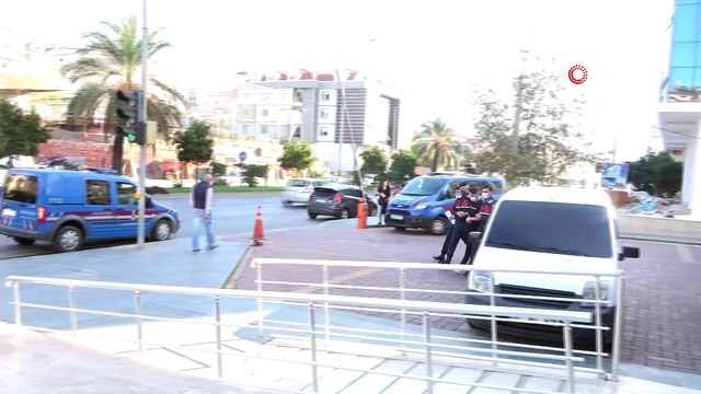 Antalya’da cinayet şüpheli 73 gün sonra berberde tıraş olurken yakalandı