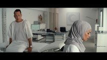 Ein Hologramm fÃ¼r den KÃ¶nig - Clip 05 Unsere blÃ¶de Gesundheit (Deutsch) HD