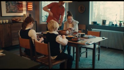 Maggie's Plan - Clip Way to Go, Mom (English) HD