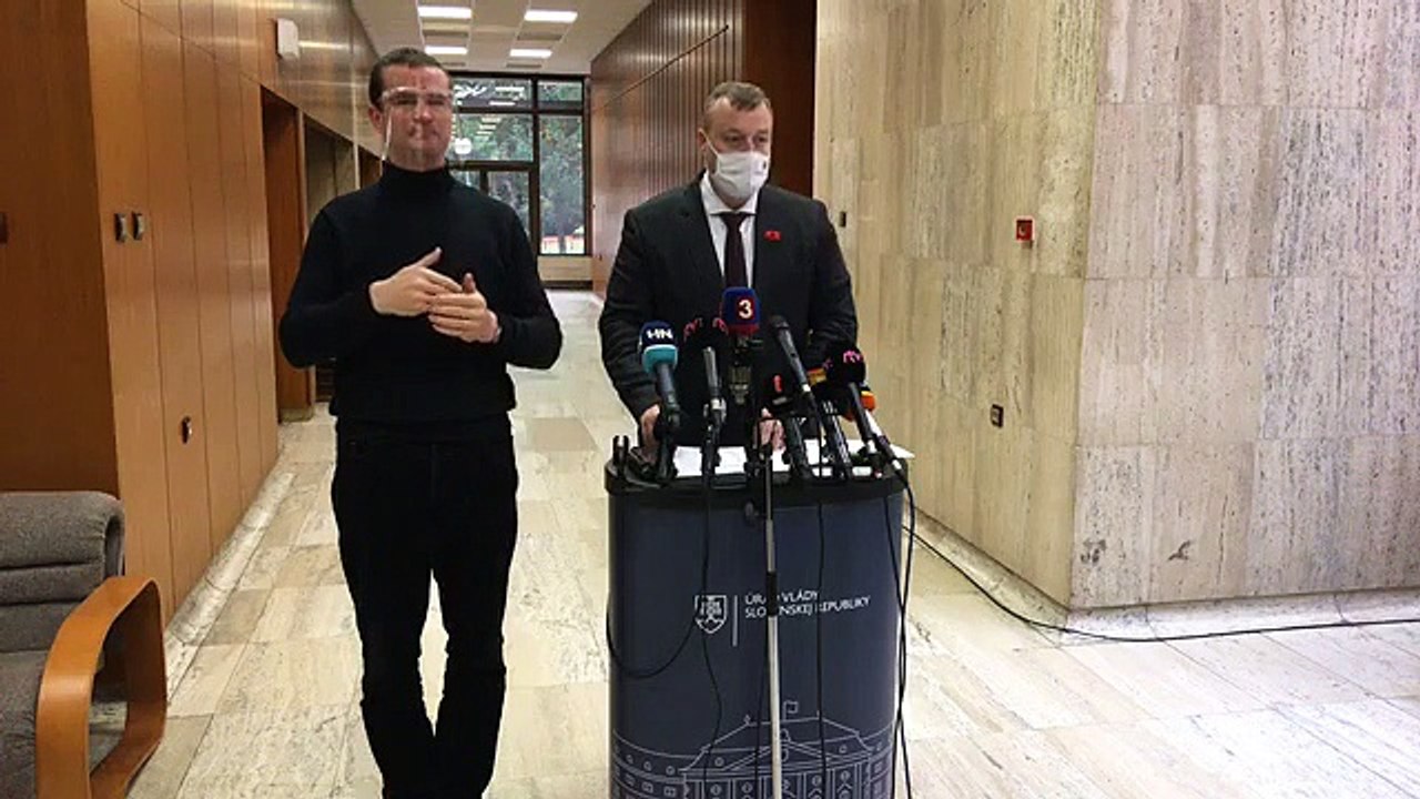 ZÁZNAM: Brífingy po rokovaní Vlády SR-2