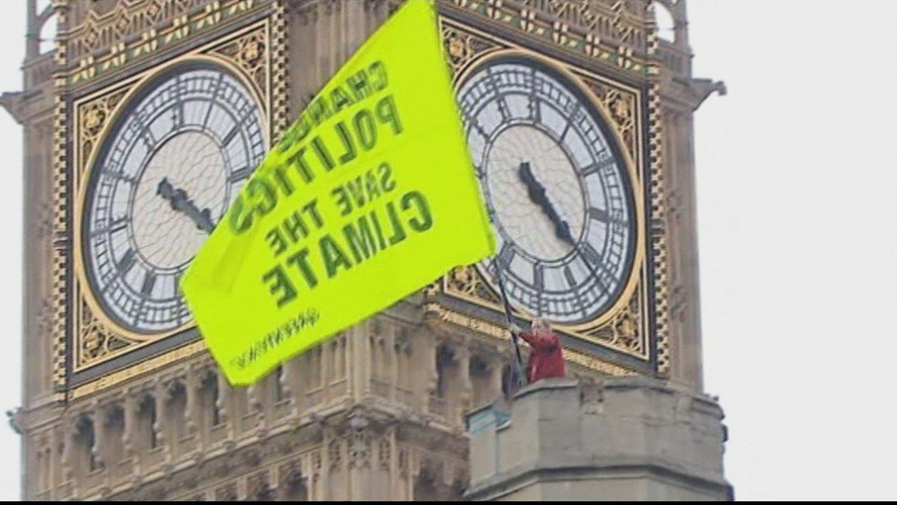 UK to launch inquiry into undercover police tac...