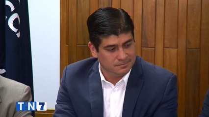 tn7-popularidad-de-presidente-llego-a-punto-mas-bajo-111120