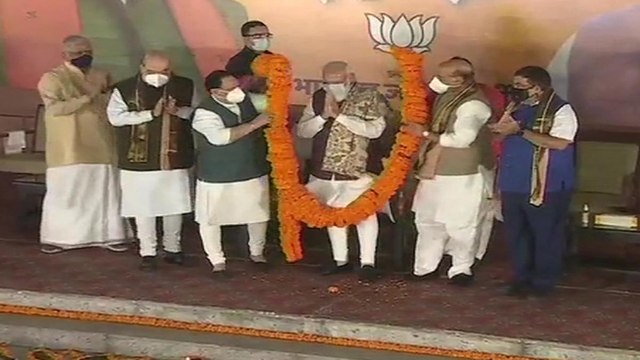 PM Modi reaches BJP HQ, will address party workers