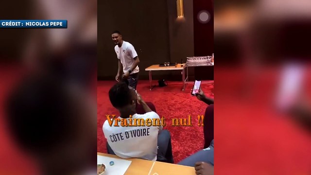 Le bizutage de Sébastien Haller avec la Côte d'Ivoire