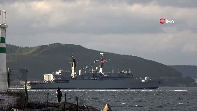 Romanya savaş gemisi Çanakkale Boğazı’ndan geçti