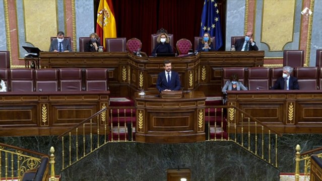 Casado critica que Montero hable de Presupuestos país