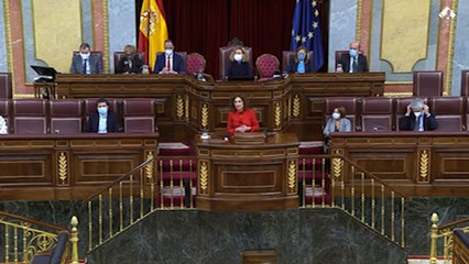 Montero asegura que la oposición necesita "un líder que no esté en primarias"